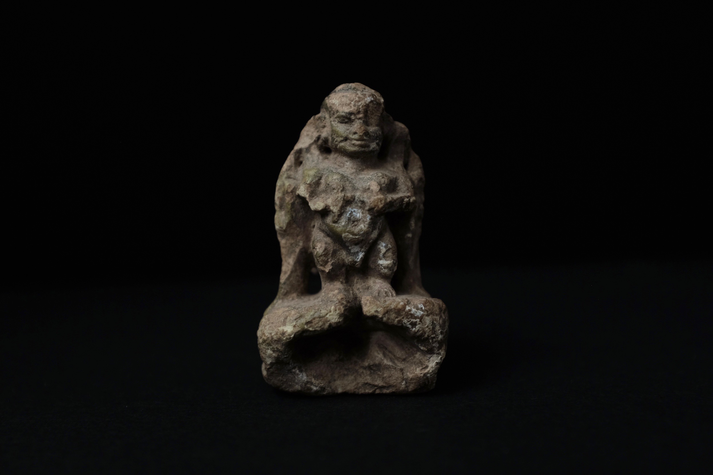 紀元前7-6世紀エジプト第26王朝 パタイコス神像 紀元前7-6世紀エジプト第26王朝 パタイコス神像 - メルカリ